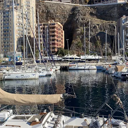 Beachfront Апартаменты