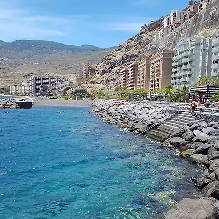 Апартаменты Beachfront