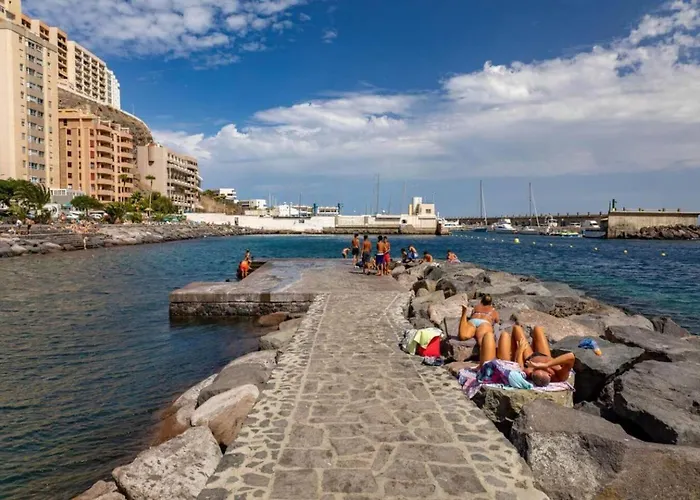 Beachfront Apartman *