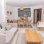 Apartment Beachfront With Office Like Dubai *