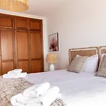 Beachfront With Office Like Dubai Apartment Radazul