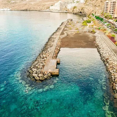 Beachfront With Office Like Dubai شقة